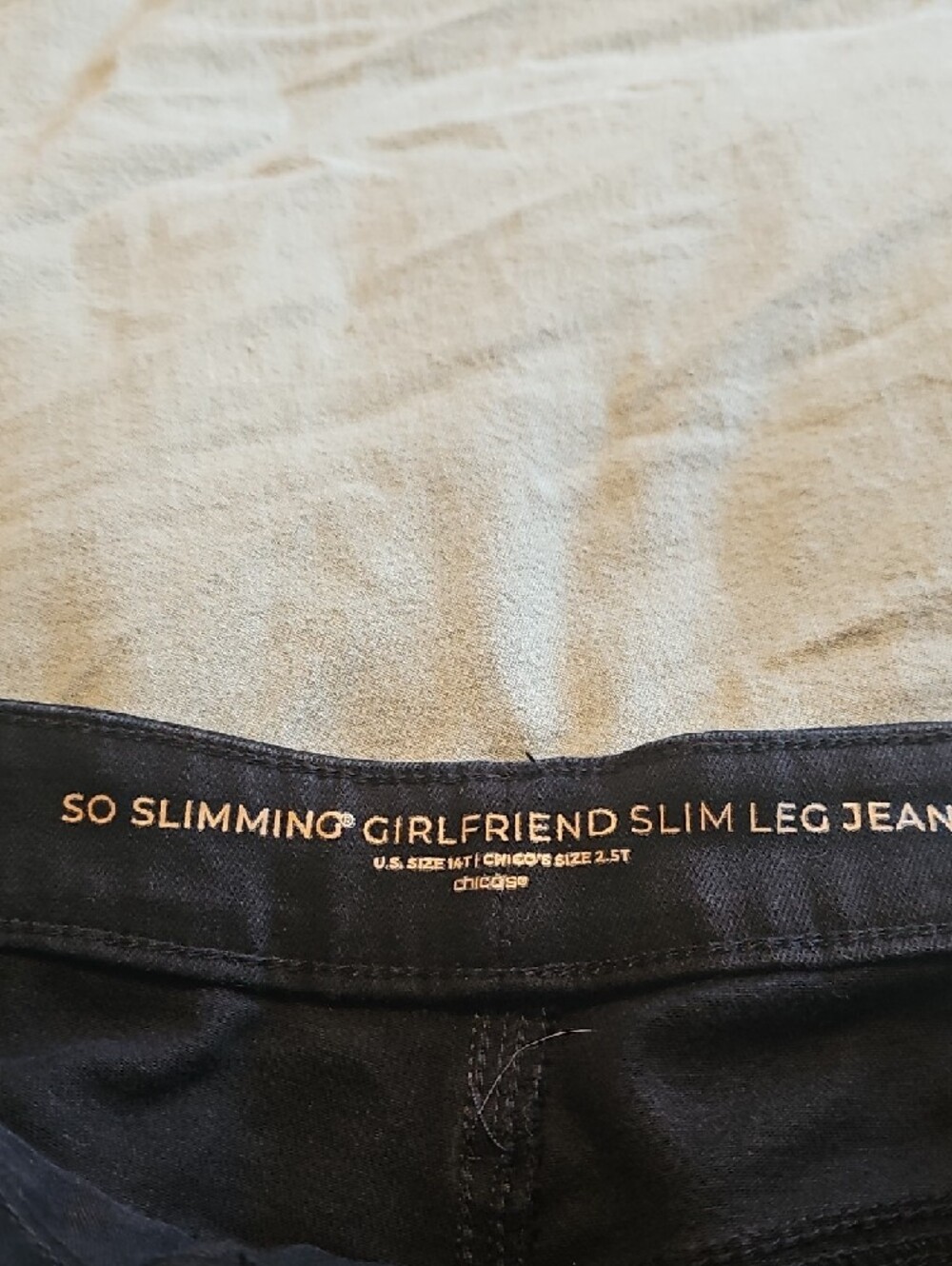 Women's Black Slim Stretch Jeans - Picture 3 of 3